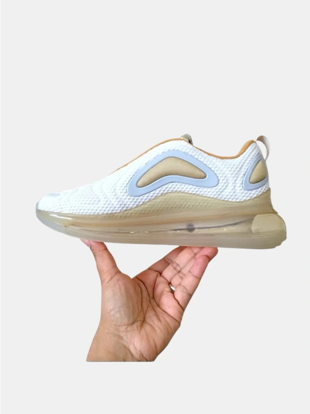 Nike Air Max 720 Pale Vanilla Size 7 Men / 8.5 Women